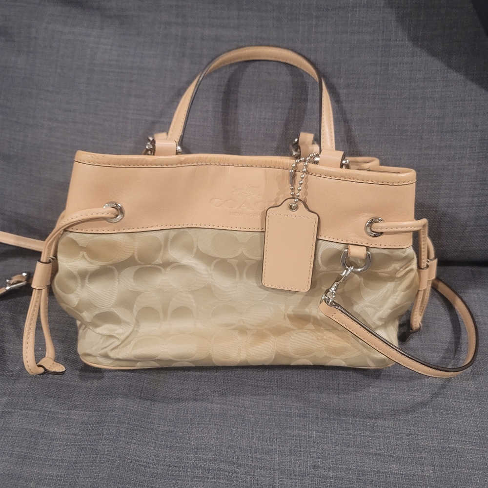 Coach Medium Size Crossbody Bag